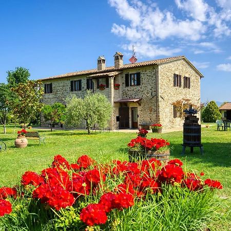 Agriturismo Le Terre Del Casale 아시시 외부 사진