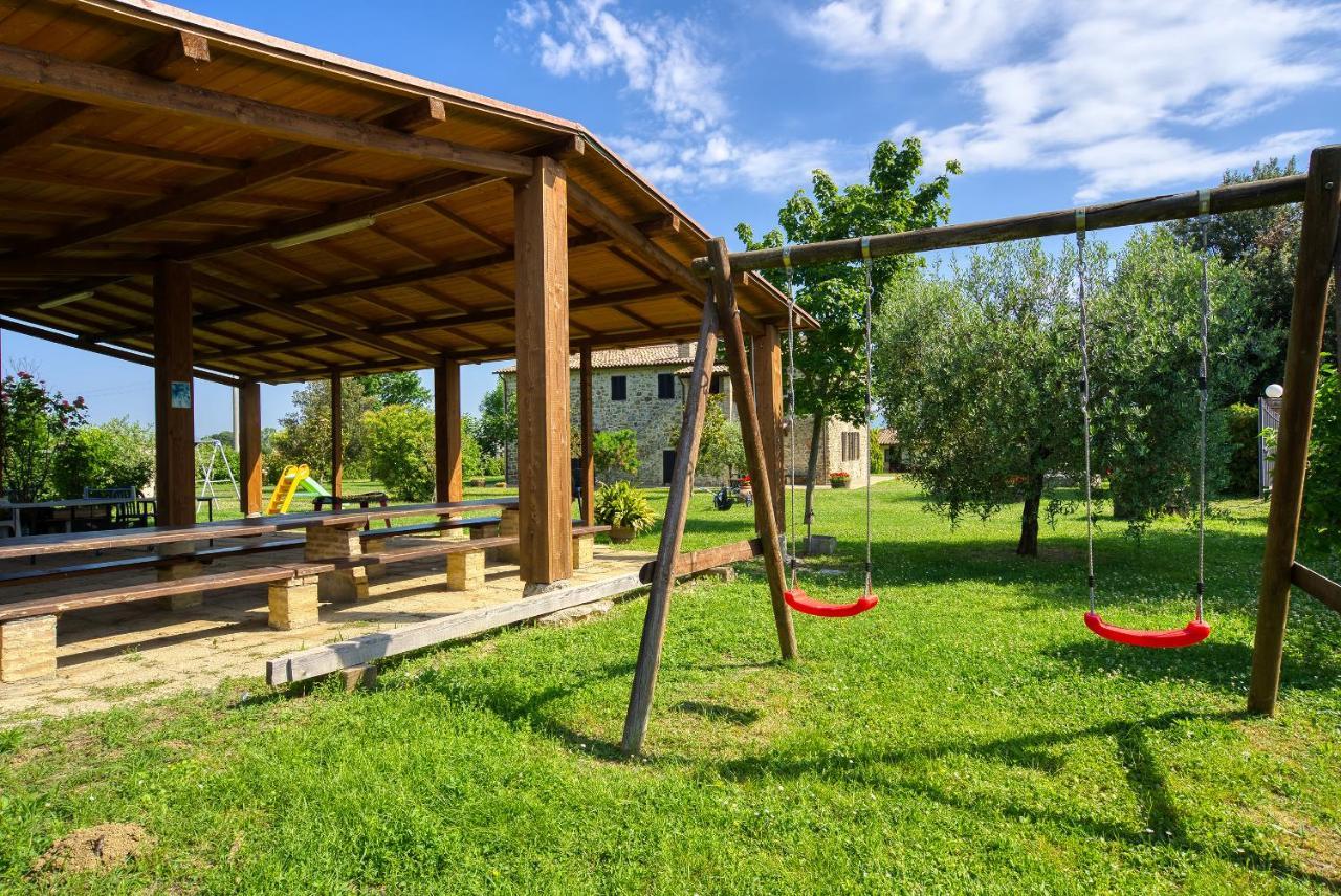 Agriturismo Le Terre Del Casale 아시시 외부 사진