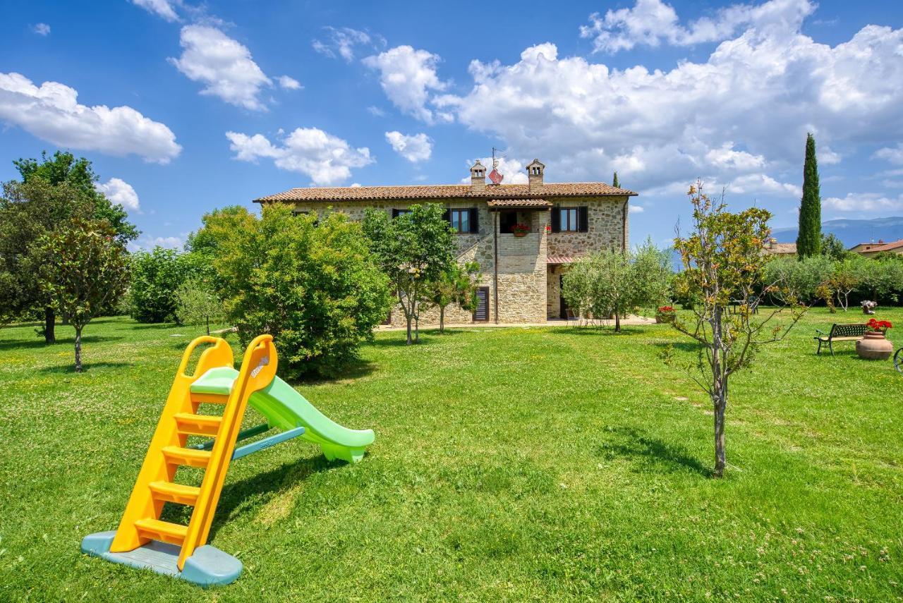 Agriturismo Le Terre Del Casale 아시시 외부 사진