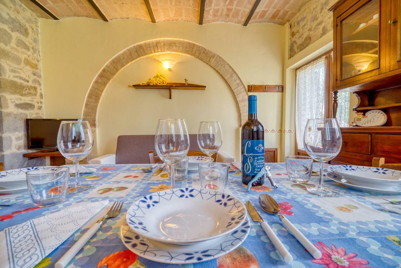 Agriturismo Le Terre Del Casale 아시시 외부 사진