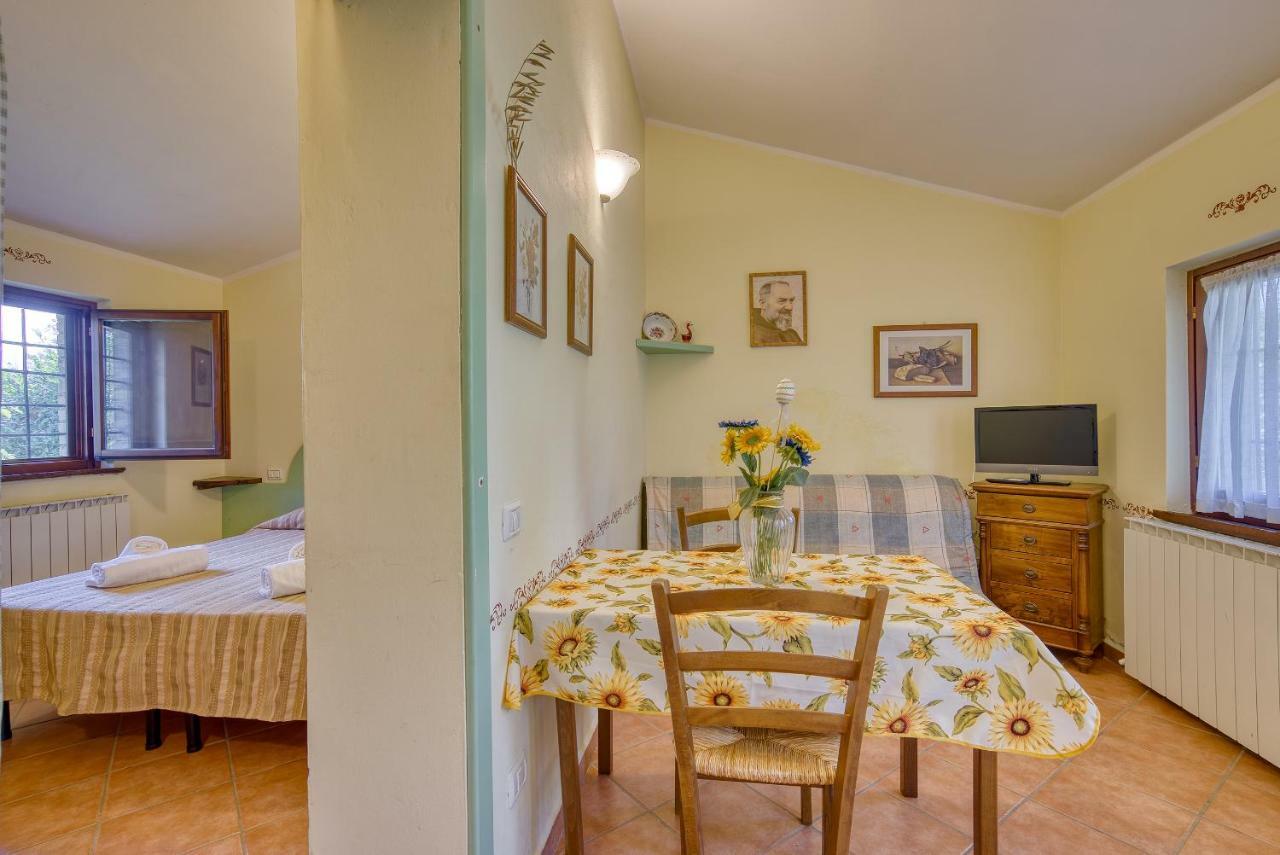 Agriturismo Le Terre Del Casale 아시시 외부 사진