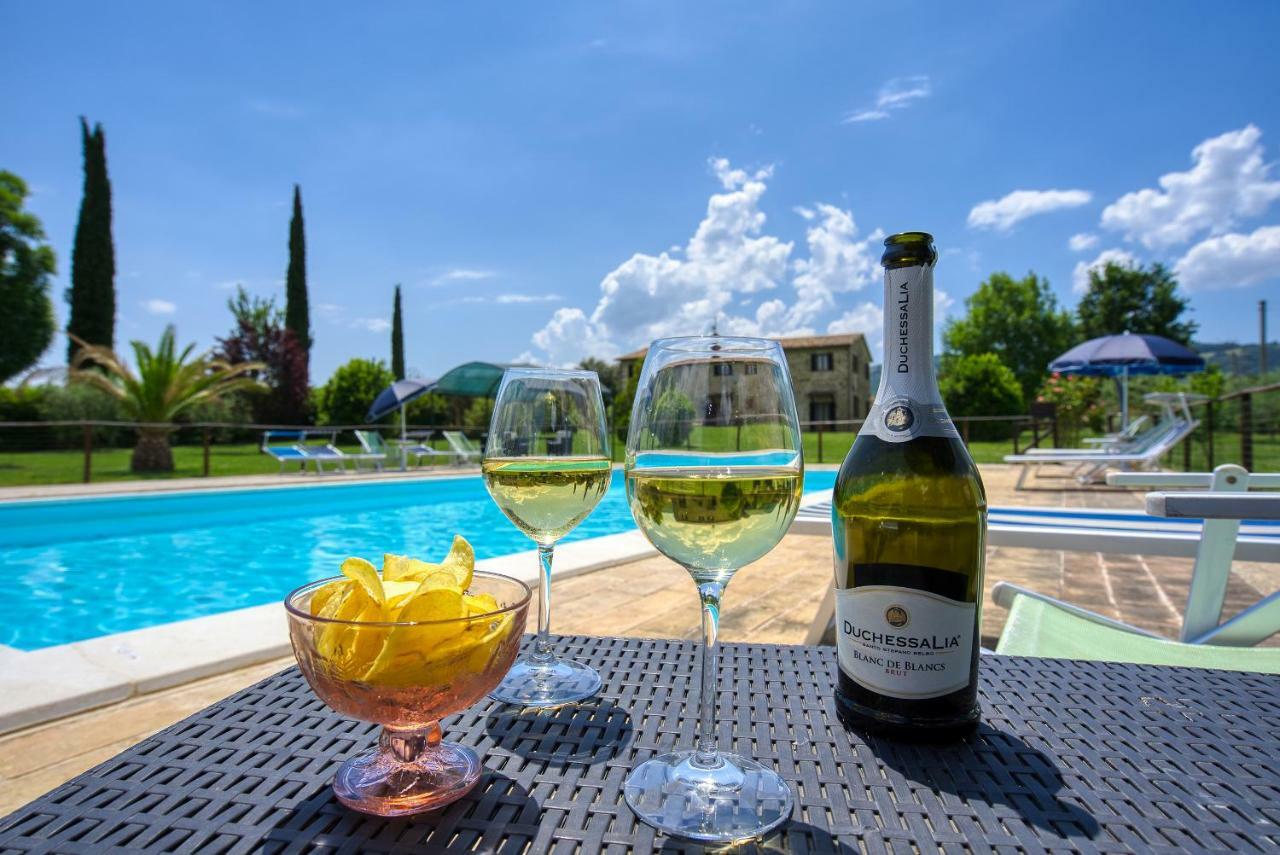 Agriturismo Le Terre Del Casale 아시시 외부 사진