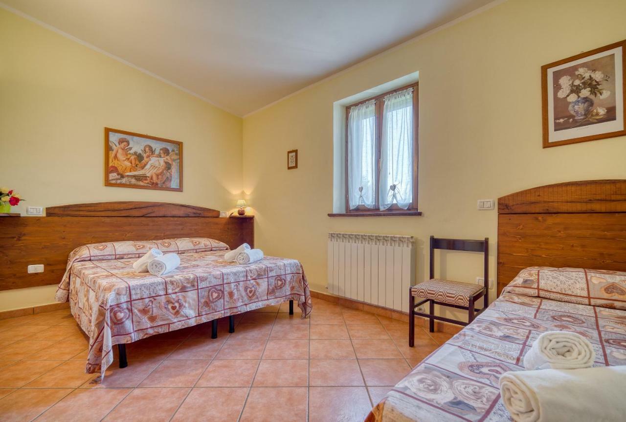 Agriturismo Le Terre Del Casale 아시시 외부 사진